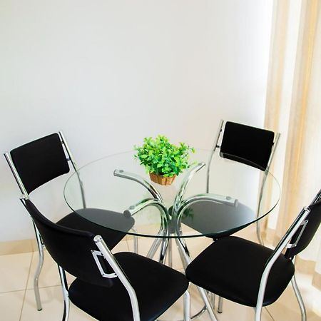 Apartamento Novo E Completo No Centro De Palmas C/ Internet Bagian luar foto