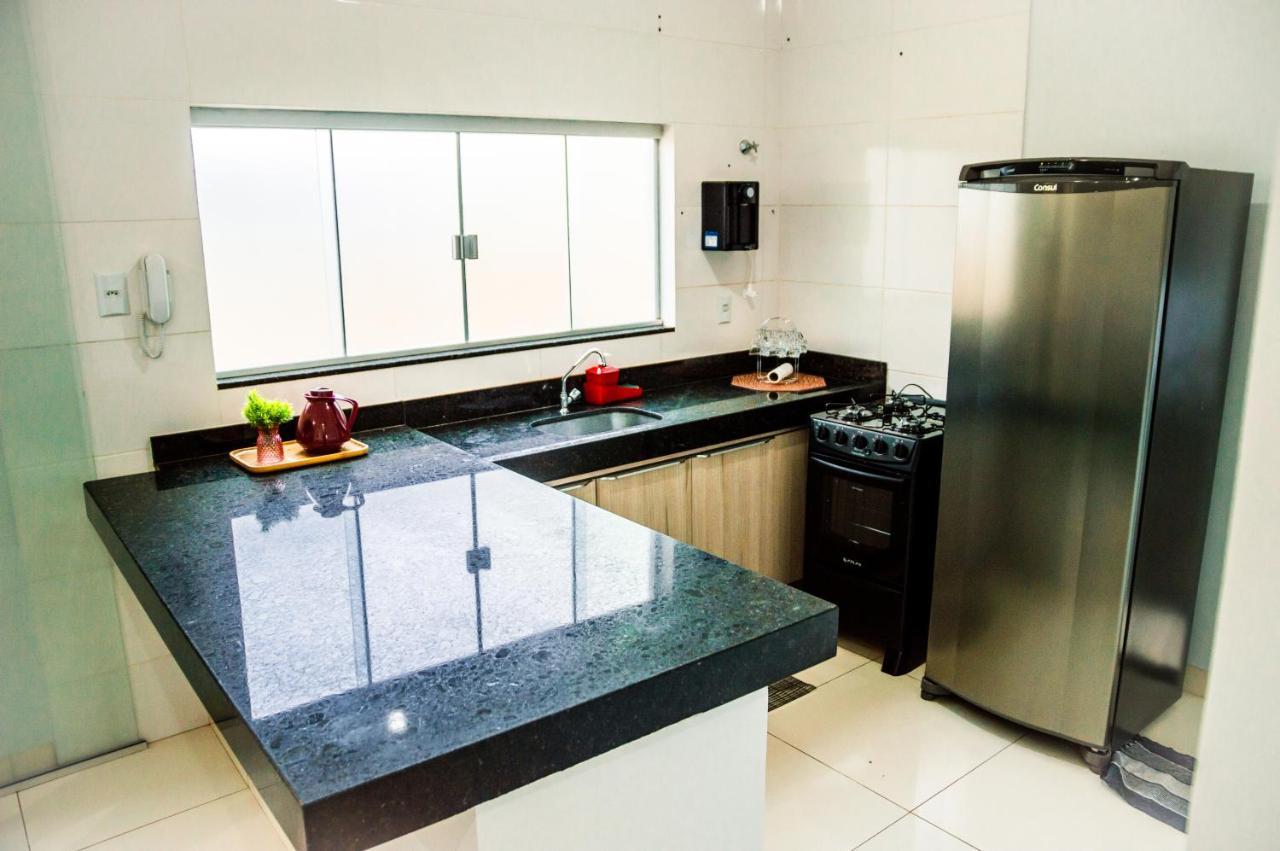 Apartamento Novo E Completo No Centro De Palmas C/ Internet Bagian luar foto